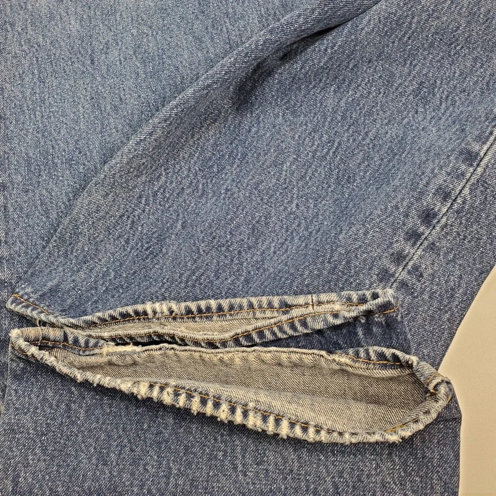 Levi's 501 Mens 48x32 Original‎ Fit 100% Cotton Button Fly Dark Wash Blue Jeans